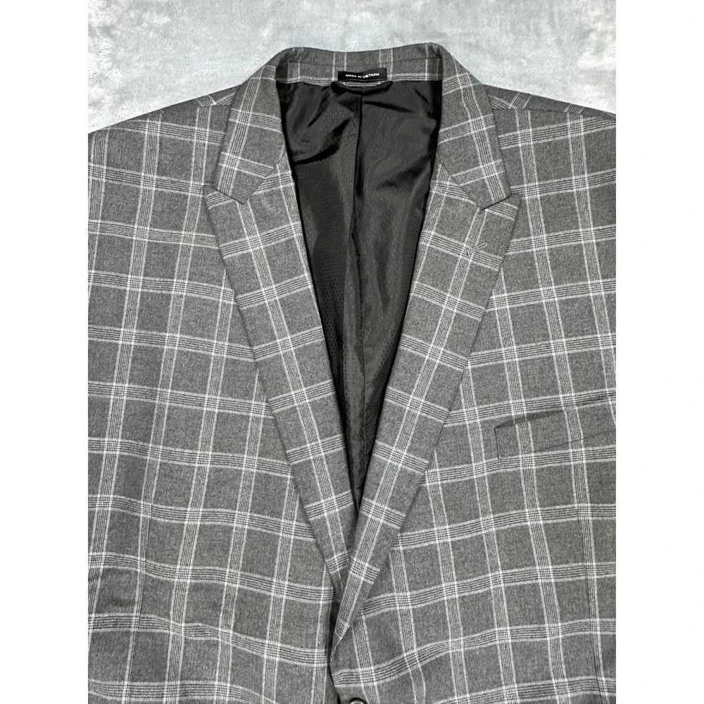 Sean John Mens Gray Plaid Two Button Blazer Sport Coat Jacket 52 Chest